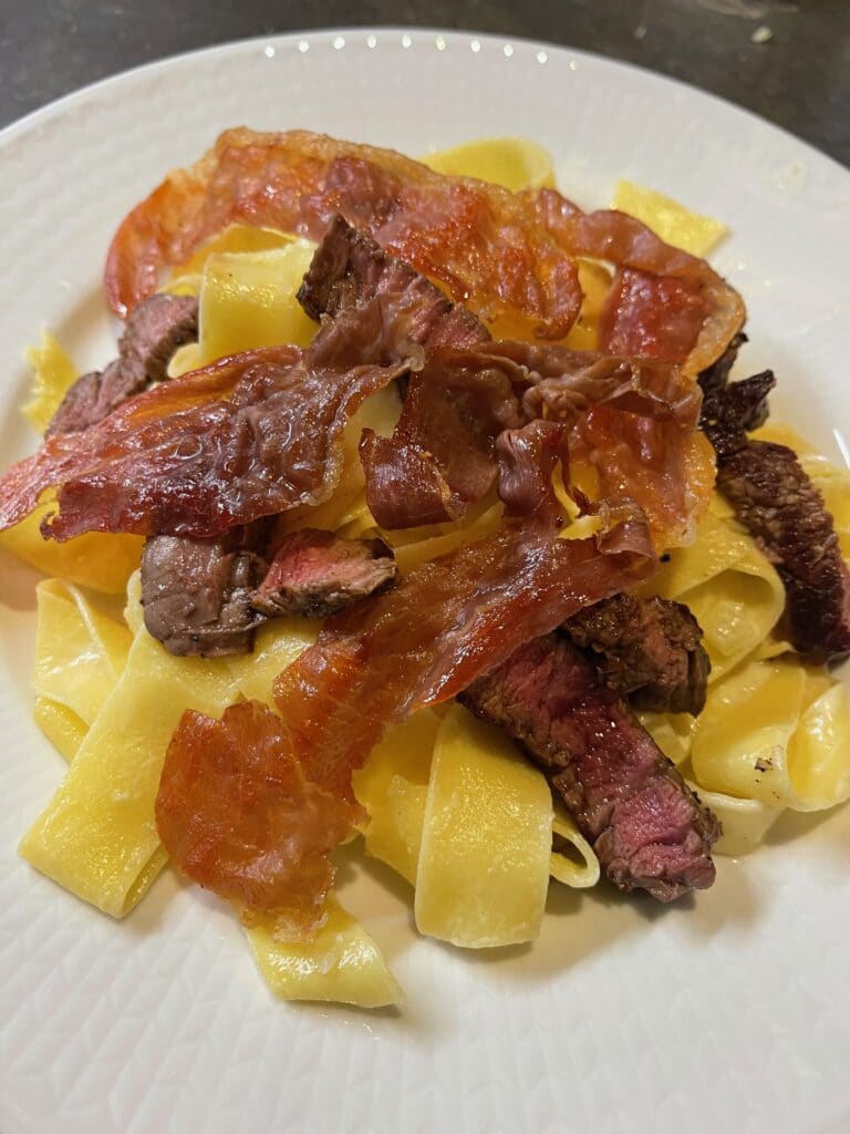 Pasta with crispy Parmasticks