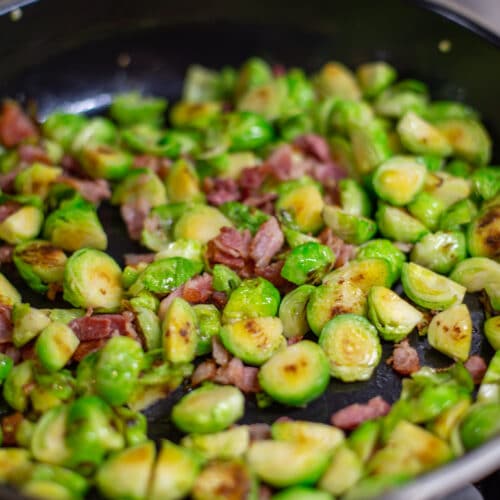 Rosenkål med bacon